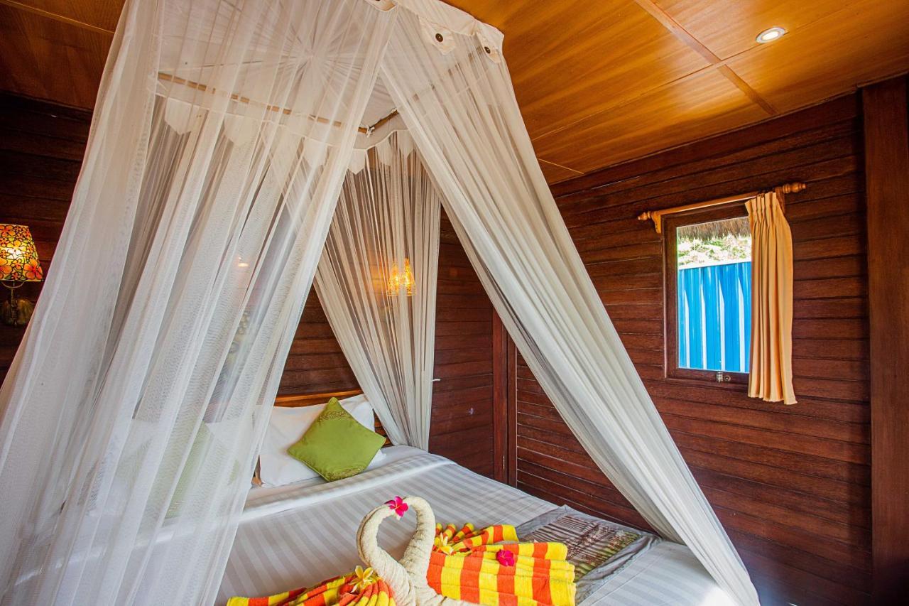Nanuk'S Bungalows Nusa Lembongan  Exterior photo